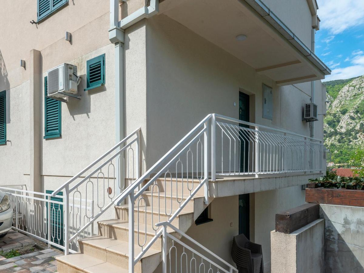Square Point Apartments Kotor Eksteriør bilde